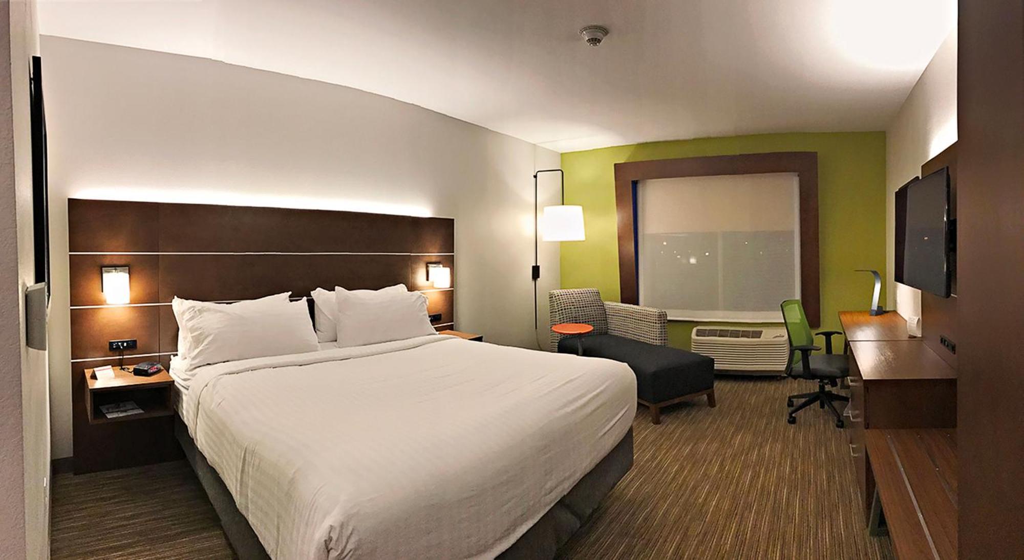 Standard King Room,1458260266:JPEG